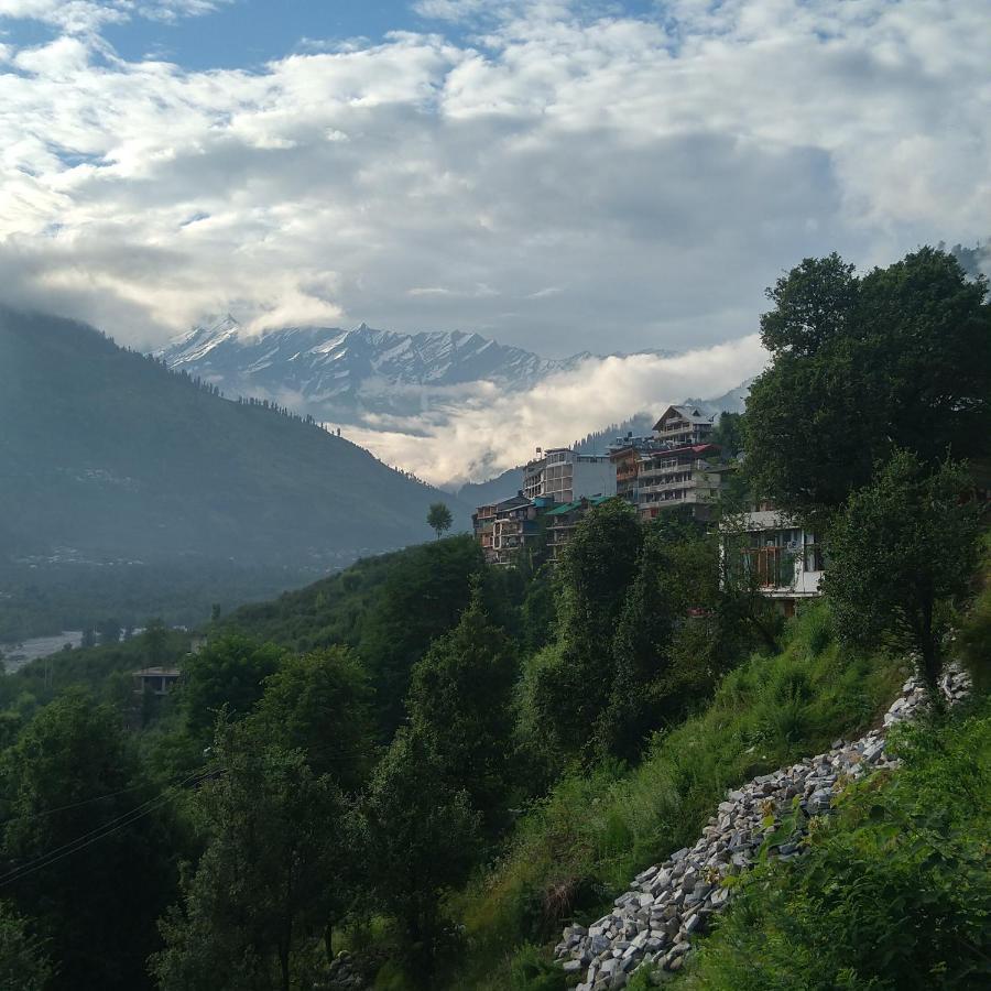 Rasta Cafe And Lodge Manali  Exterior photo